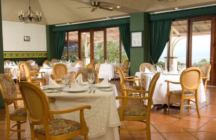 Villas y Casino La Condesa Hotel