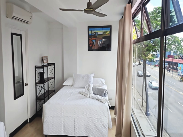 Apartahotel Del Paseo Hotel