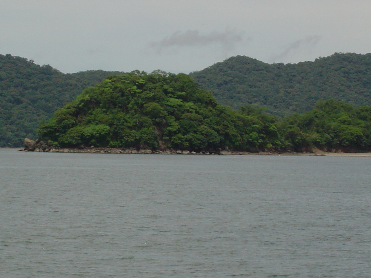 Isla Tortuga, Turtle Island Hotel